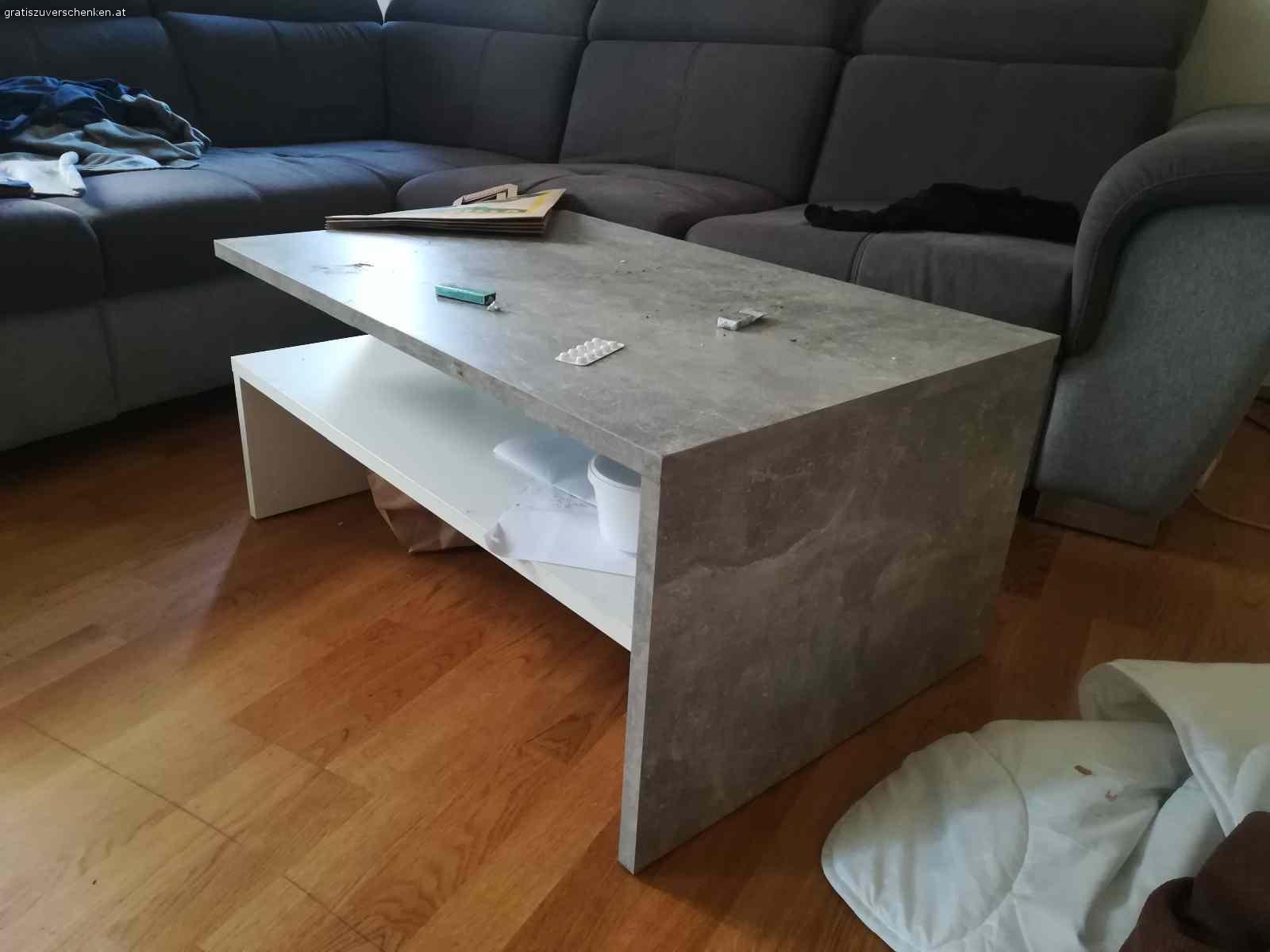 Alles muss raus Möbel Gratis zu verschenken