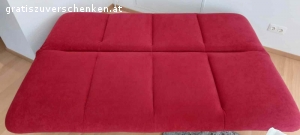 Couch mit Bettfunktion. Sehr gut erhaltende und hochwertige Couch mit praktischer Bettfunktion und viel Stauraum. Bezug Fleckenfrei und super gepflegt.
Abmessungen:
Couch Breite 185 cm, Tiefe 95 cm, Sitztiefe 65 cm, Höhe mit Lehne 55 cm
Liegefläche 125x185 cm
Aufgrund von Wohnungsräumung und Platzmangel zu verschenken.