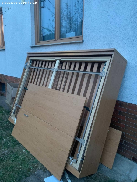Kastenbett ausklappbar