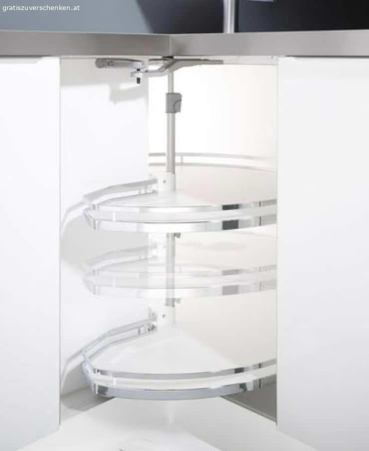 Schwenkbeschlag Halbkreis Küche. Voll funktionsfähiger Schwenkbeschlag für einen Küchenschrank inkl Anti-Rutsch Matten für 60er Türbreite, Marke: Kesseböhmer
2 Ebenen
Sehr robust, Rahmen aus Edelstahl, Neupreis 250,—
(wir haben auf einen LeMans Auszug umgestellt, geben wir diesen Schwenkbeschlag ab)