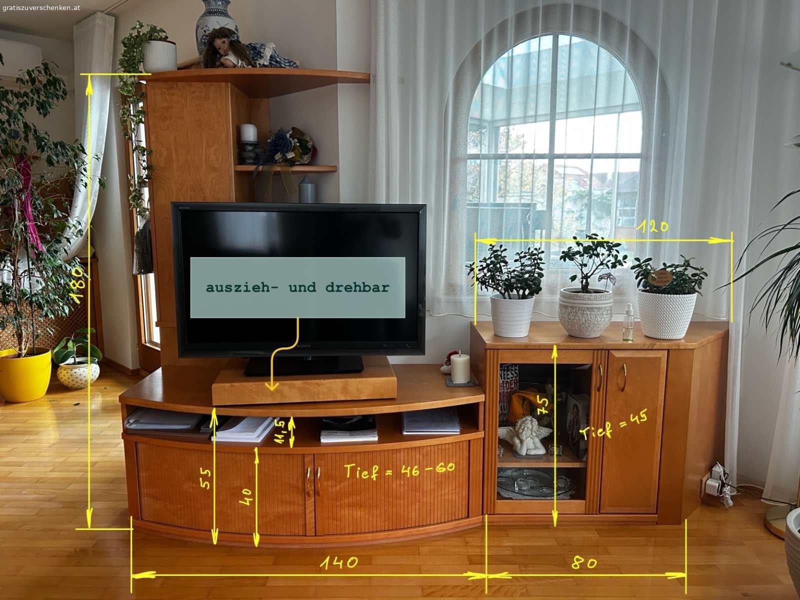 Wohn- und Esszimmer zu verschenken. Kompletter Wohnzimmerverbau, Echtholz, in Top Zustand, sowie ein Esszimmer mit Sitzbank, Esstisch und div. Schränken zu verschenken! Nur komplett abzugeben. Die Möbel sind bereits demontiert und bereit zur Abholung!