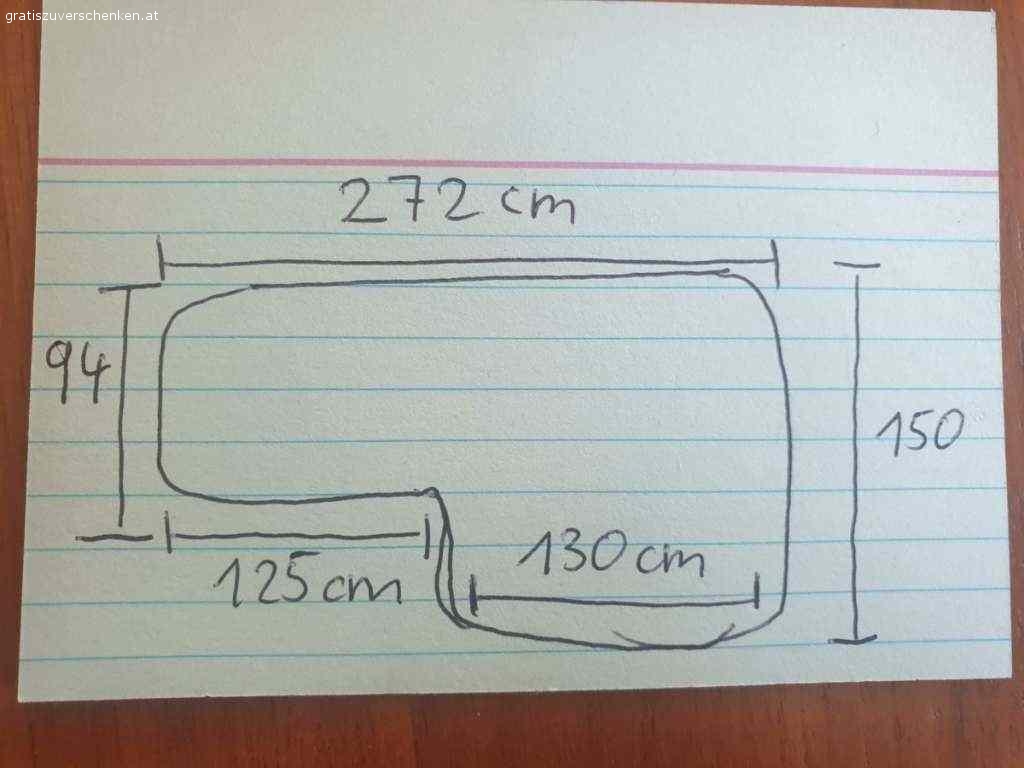 Wohnlandschaft, Couch, Sofa, große Eckcouch. Gut erhaltene etwa ein Jahr von den Vormietern benützte Couch. Nichtraucherhaushalt, keine Tiere.