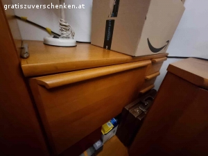 Wohnwand zu verschenken